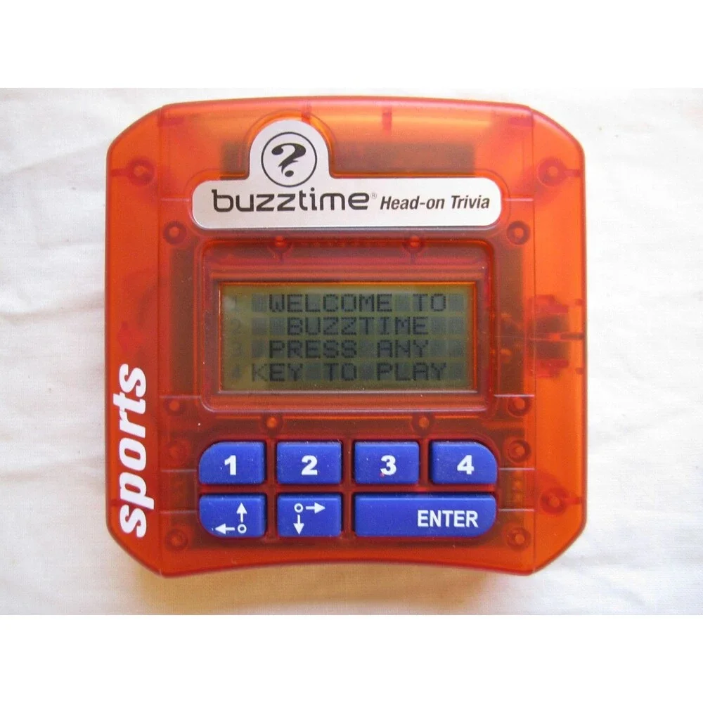 Buzztime Head-On Challenge SPORTS Wireless by Cacacor Hand Held Game Trivia